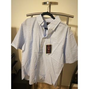 Arrow New with tags button down shirt